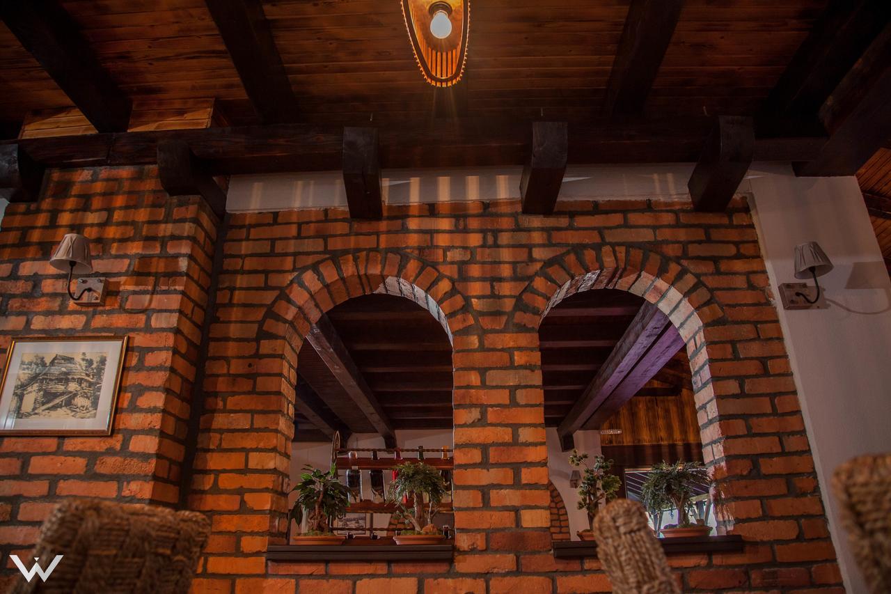 Dvor 3* Bijelo Polje